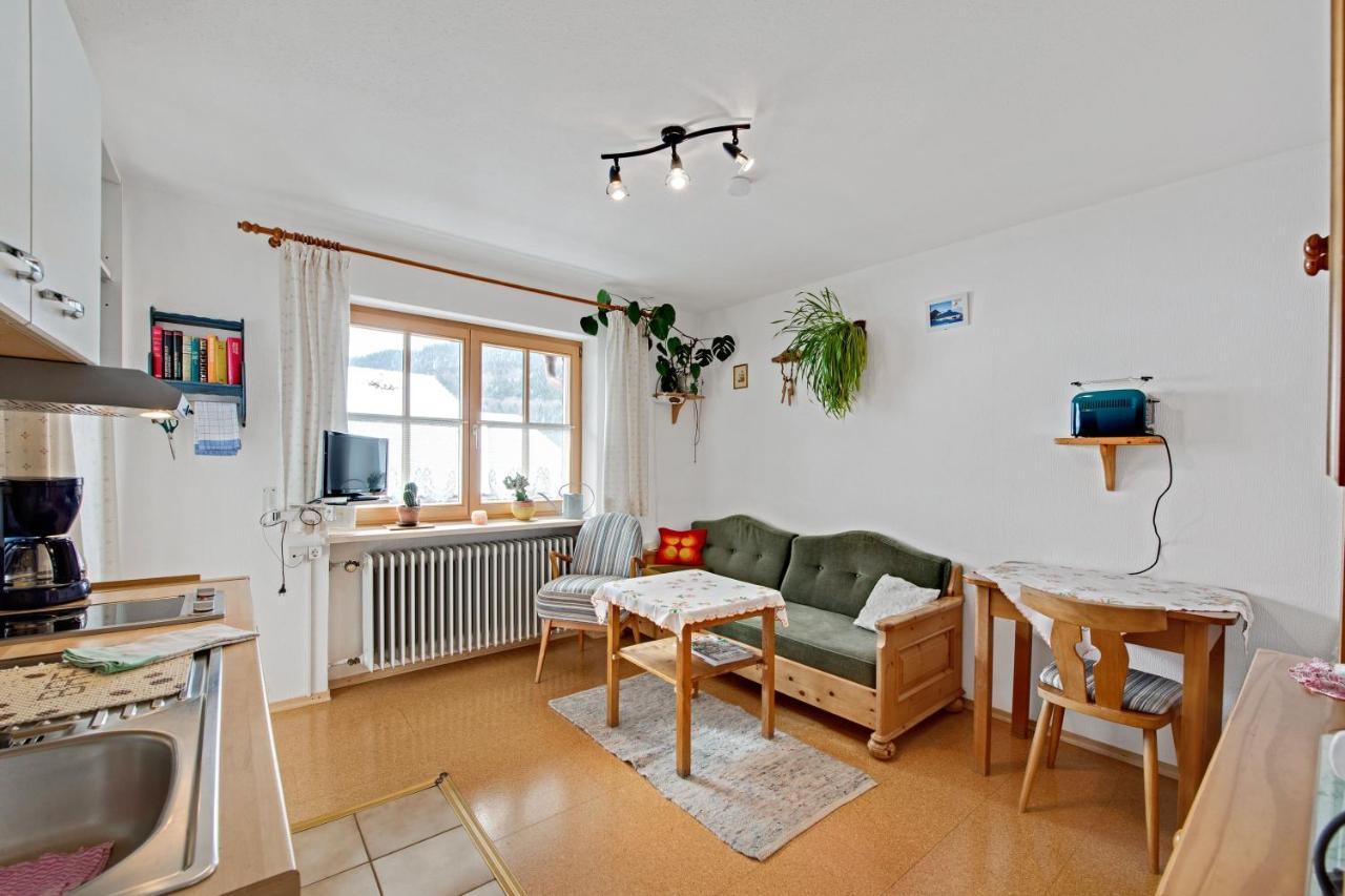 Holzner Klein Apartment