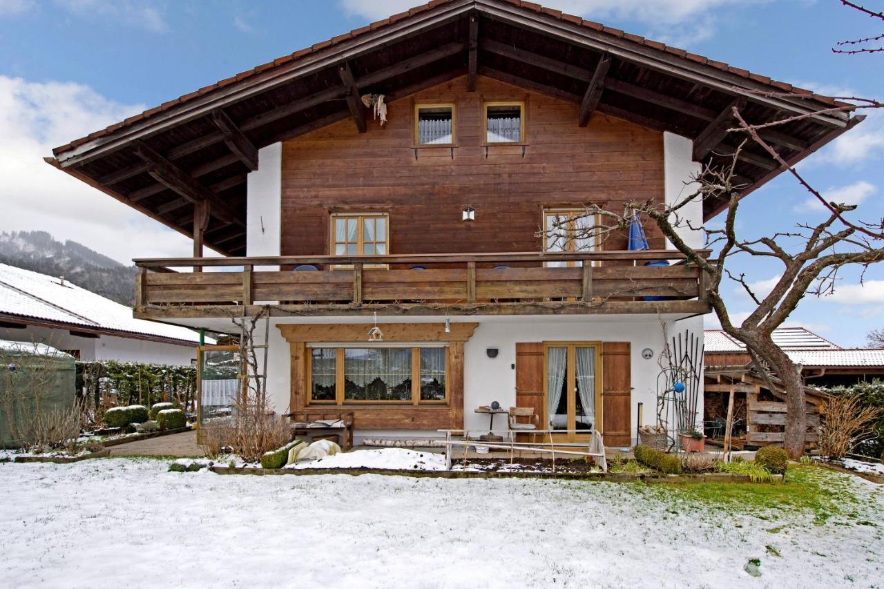 Holzner Klein Apartment *